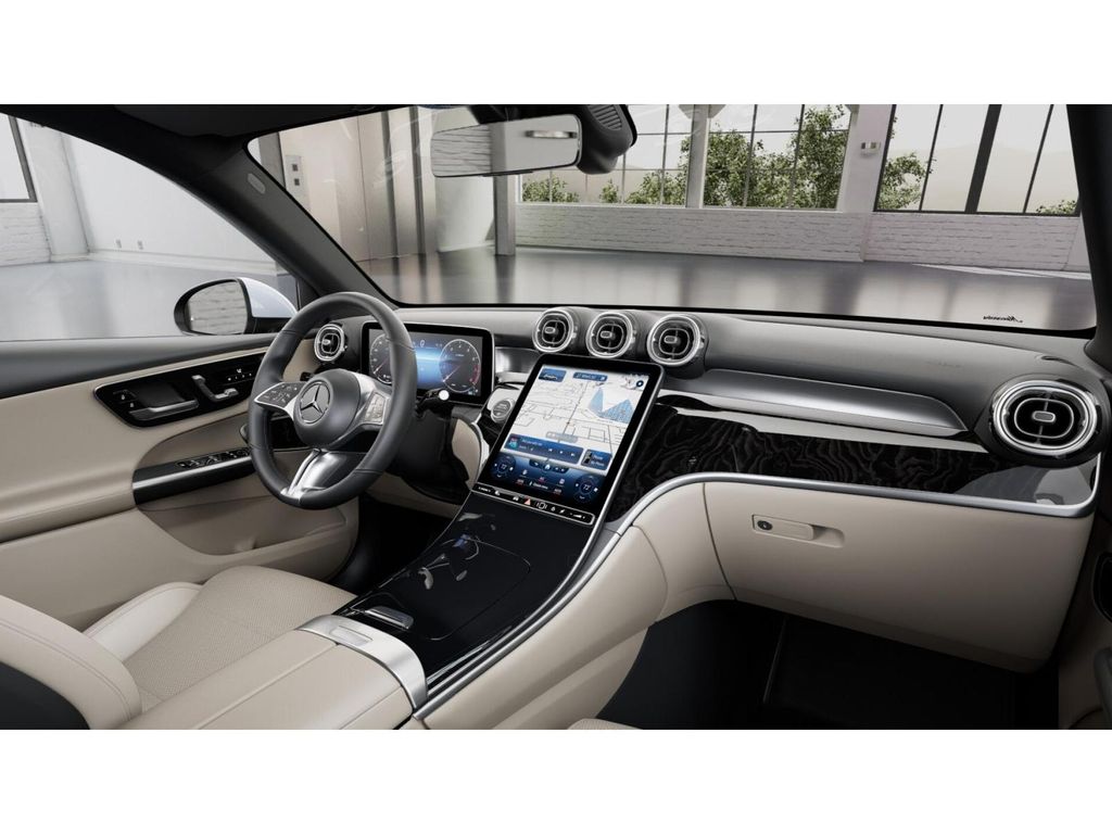 2025 Mercedes Benz GLC 300 4MATIC photo 6