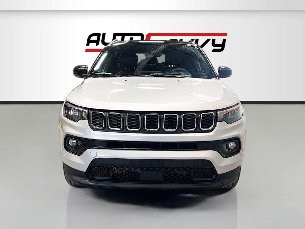 Used 2024 Silver Jeep Limited image 2