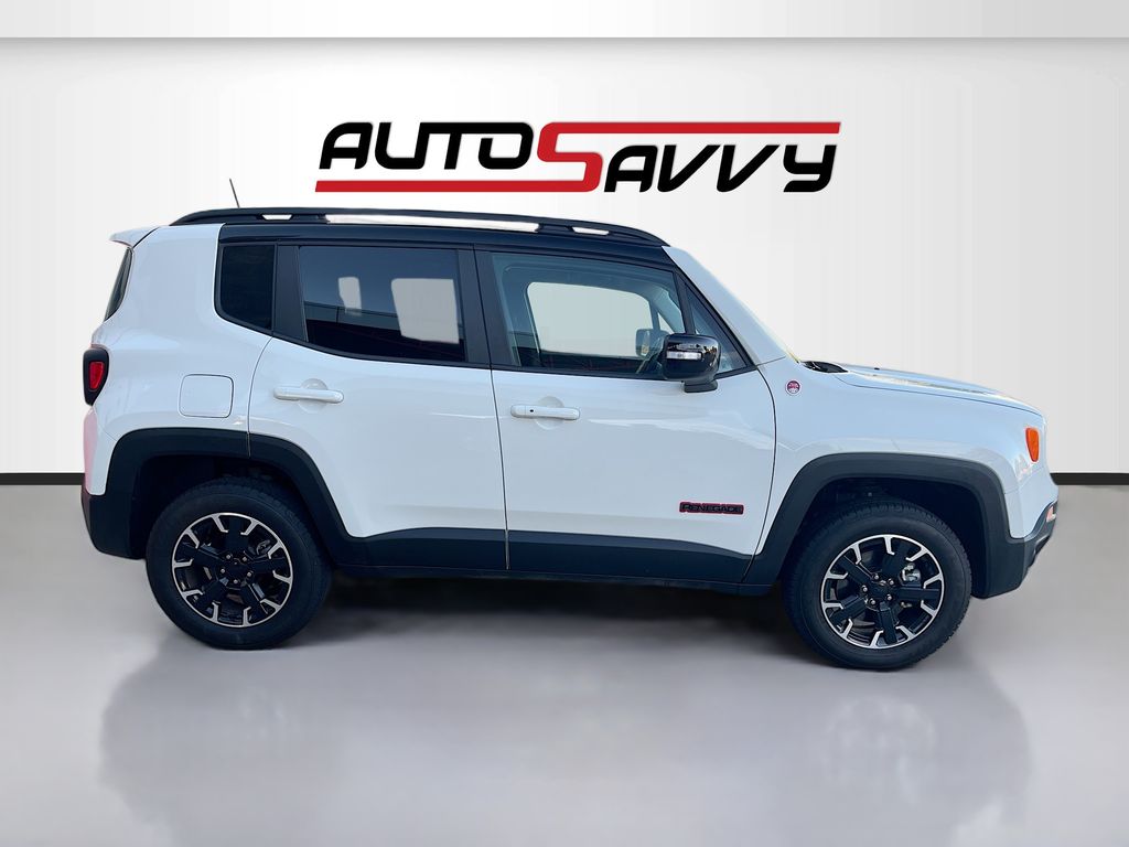 2023 Jeep Renegade Trailhawk - Photo 8