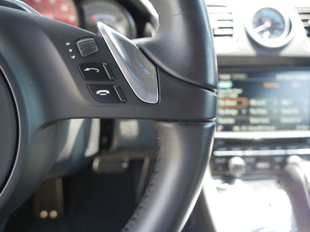 Thumbnail: 2016 Porsche Cayman - 23