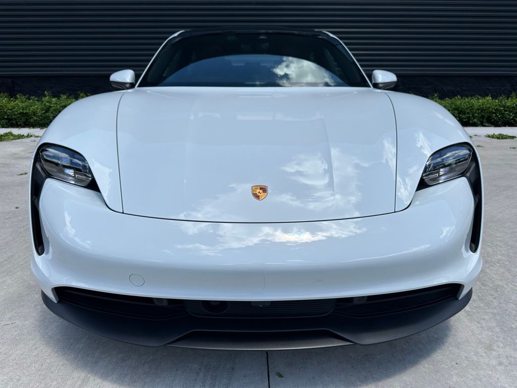 2023 Porsche Taycan  7