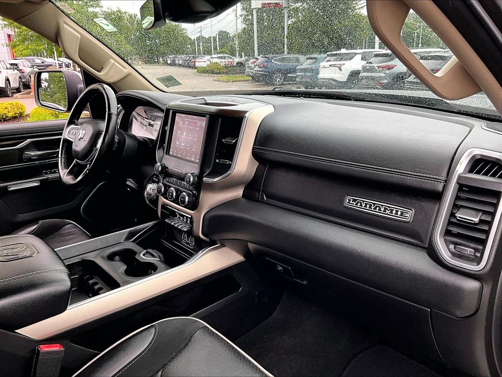 2021 Ram 1500 — photo 13