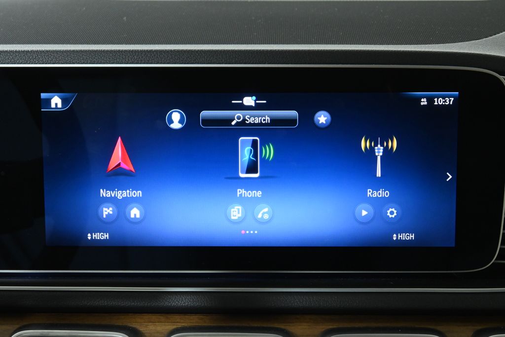 Thumbnail: 2025 Mercedes-Benz GLE - 21