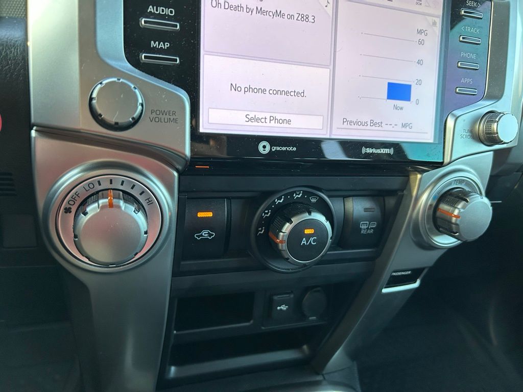 Thumbnail: 2023 Toyota 4Runner - 28