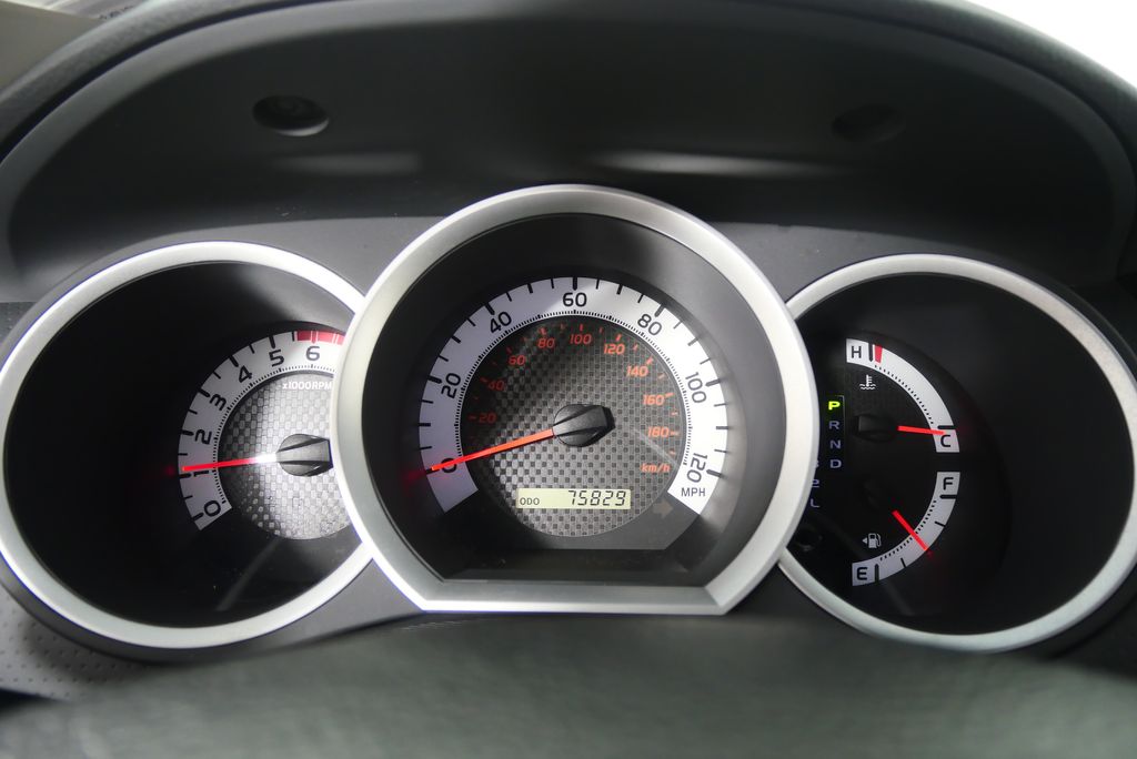 2011 Toyota Tacoma  20