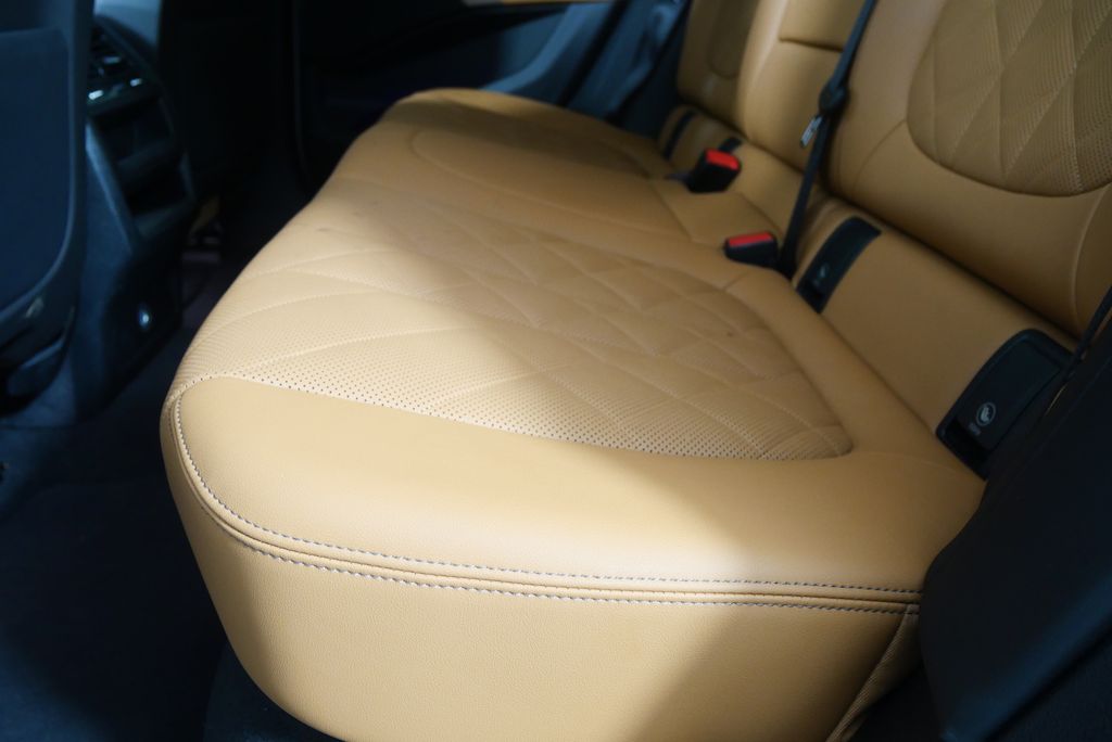 2024 BMW X6 xDrive40i 15
