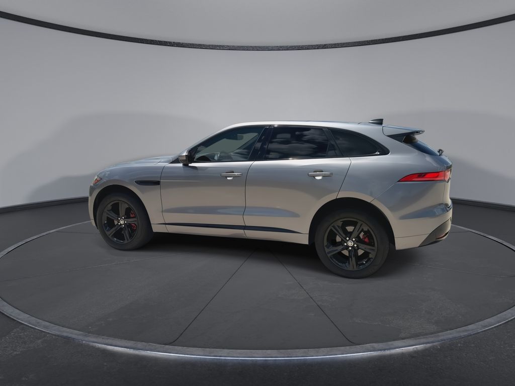 Thumbnail: 2020 Jaguar F-Pace - 6