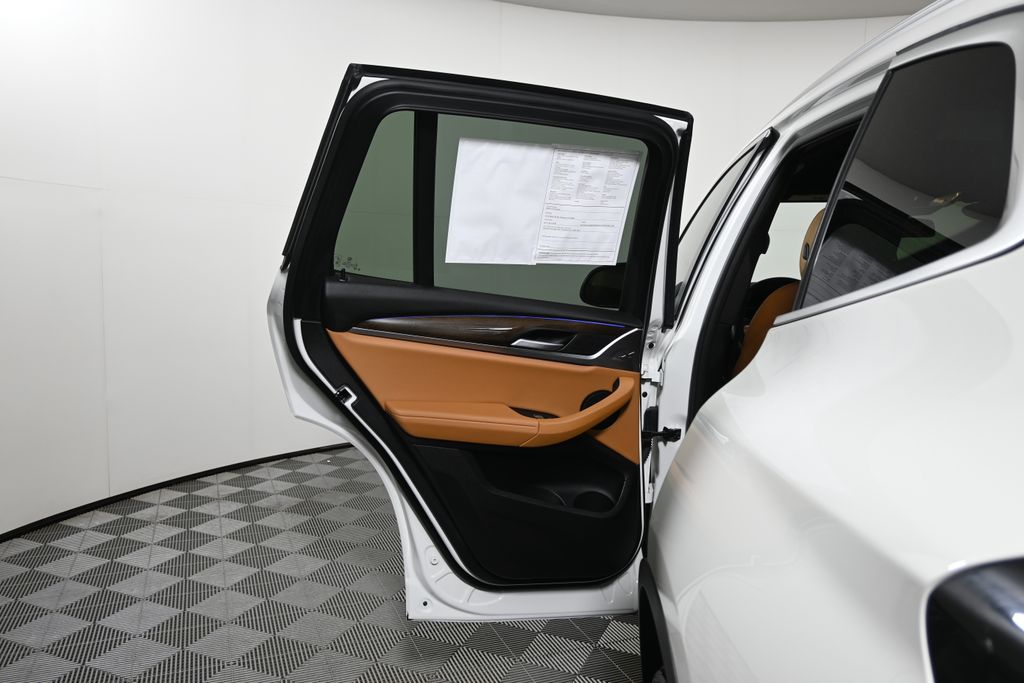 Thumbnail: 2024 BMW X3 - 32