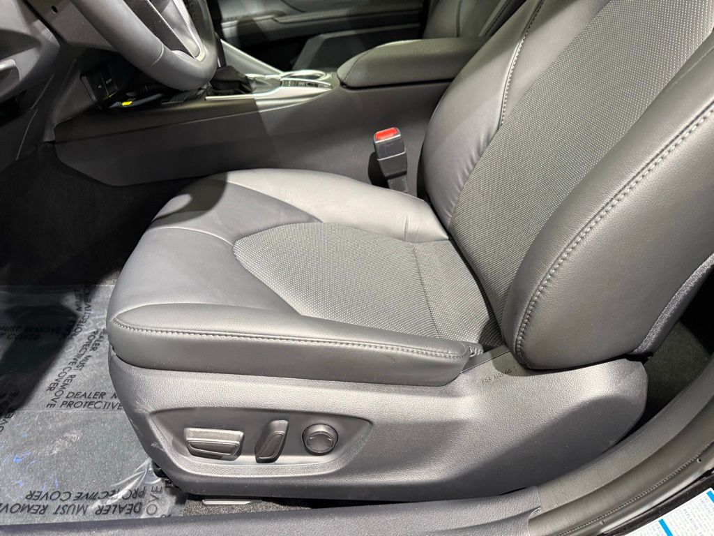 Thumbnail: 2024 Toyota Camry - 13