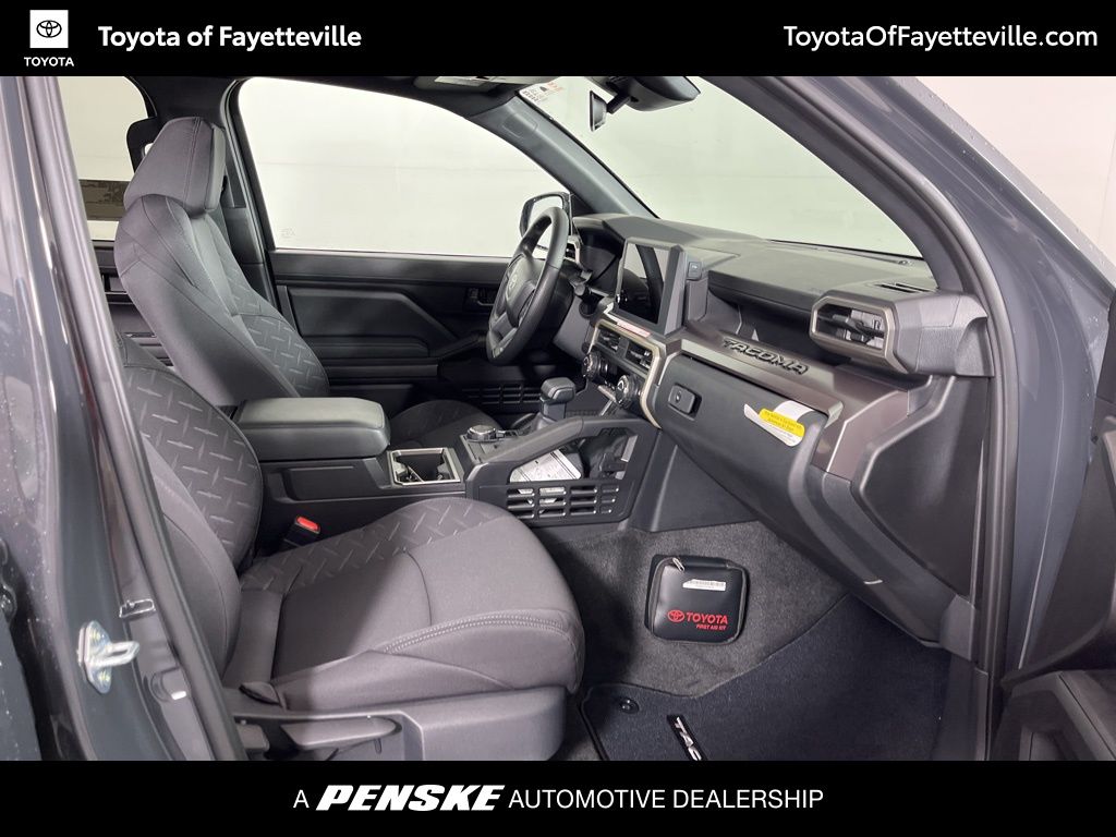 Thumbnail: 2025 Toyota Tacoma - 10