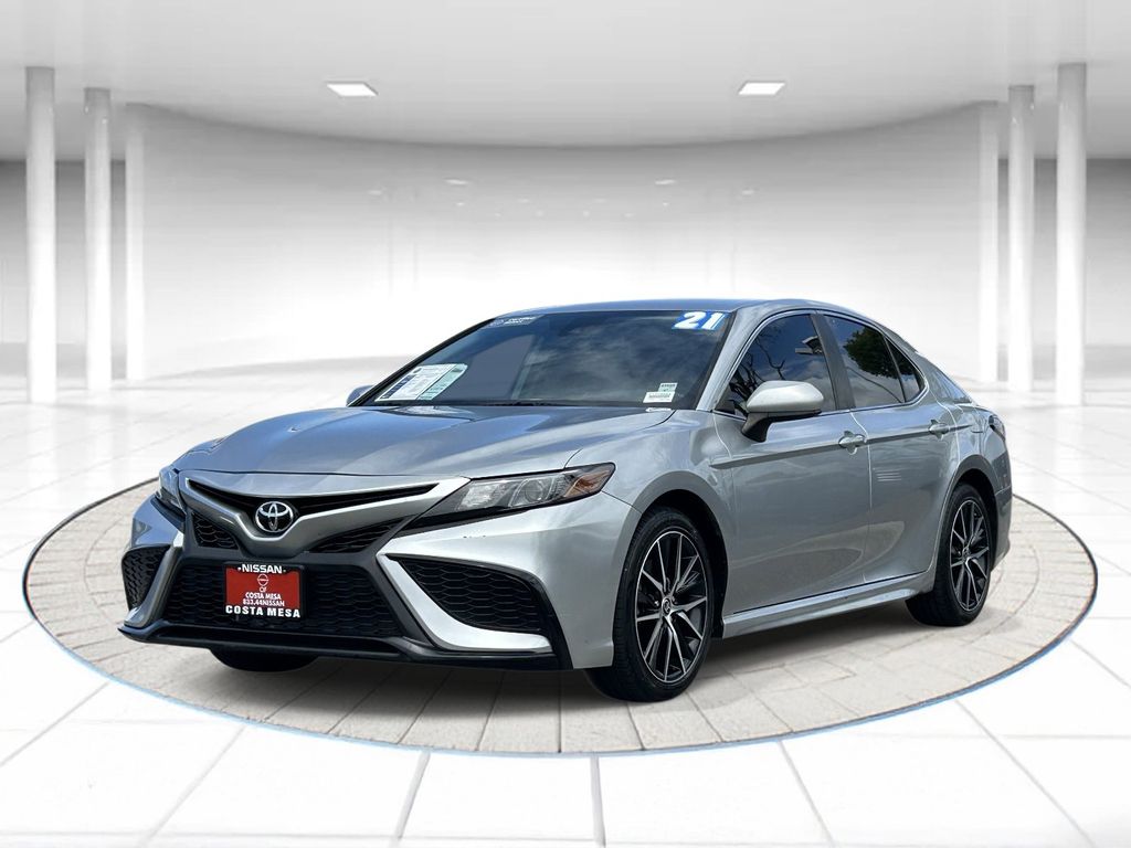 2021 Toyota Camry SE