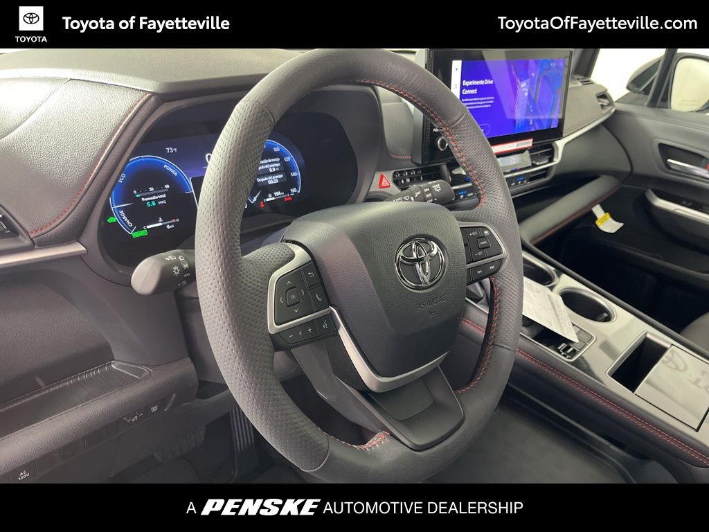 Thumbnail: 2025 Toyota Sienna - 28