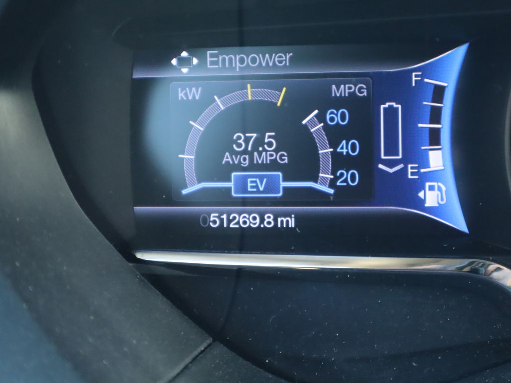 Thumbnail: 2014 Lincoln MKZ - 20