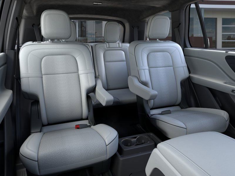 New 2026 White Lincoln Black Label image 11