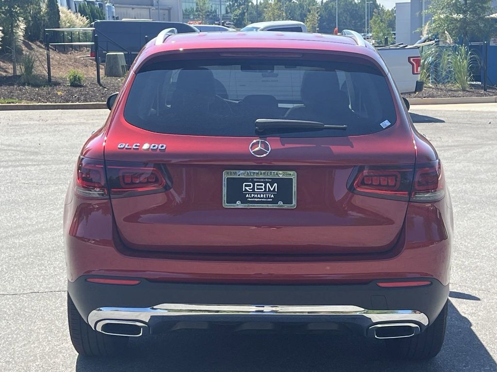 2021 Mercedes-Benz GLC GLC 300 7