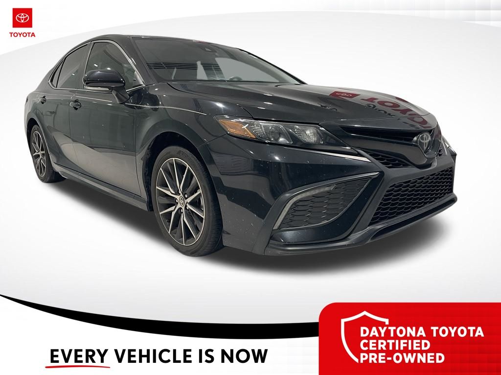 2024 Toyota Camry SE - Photo 1
