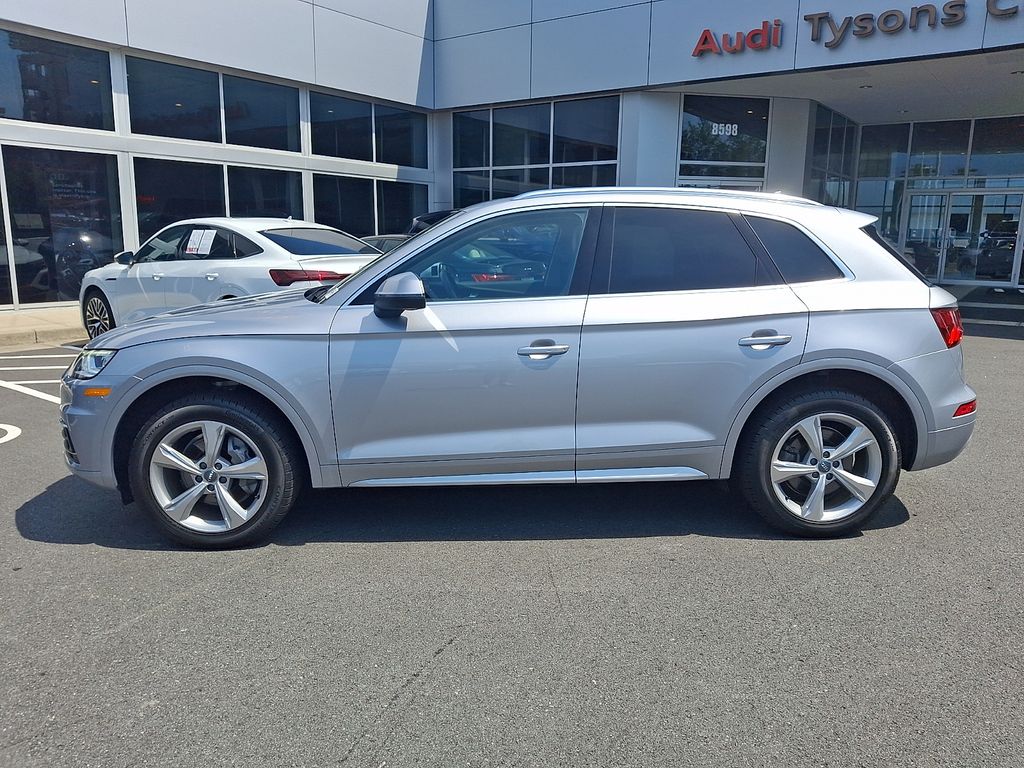Thumbnail: 2020 Audi Q5 - 7