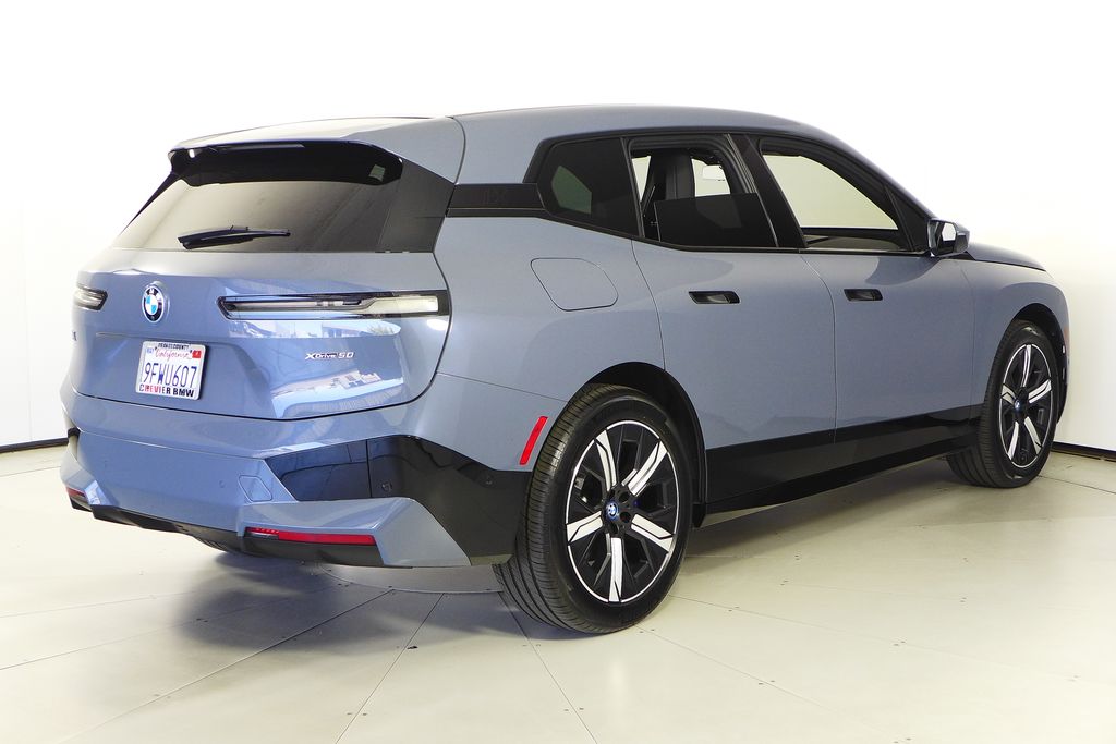 Thumbnail: 2023 BMW iX - 6