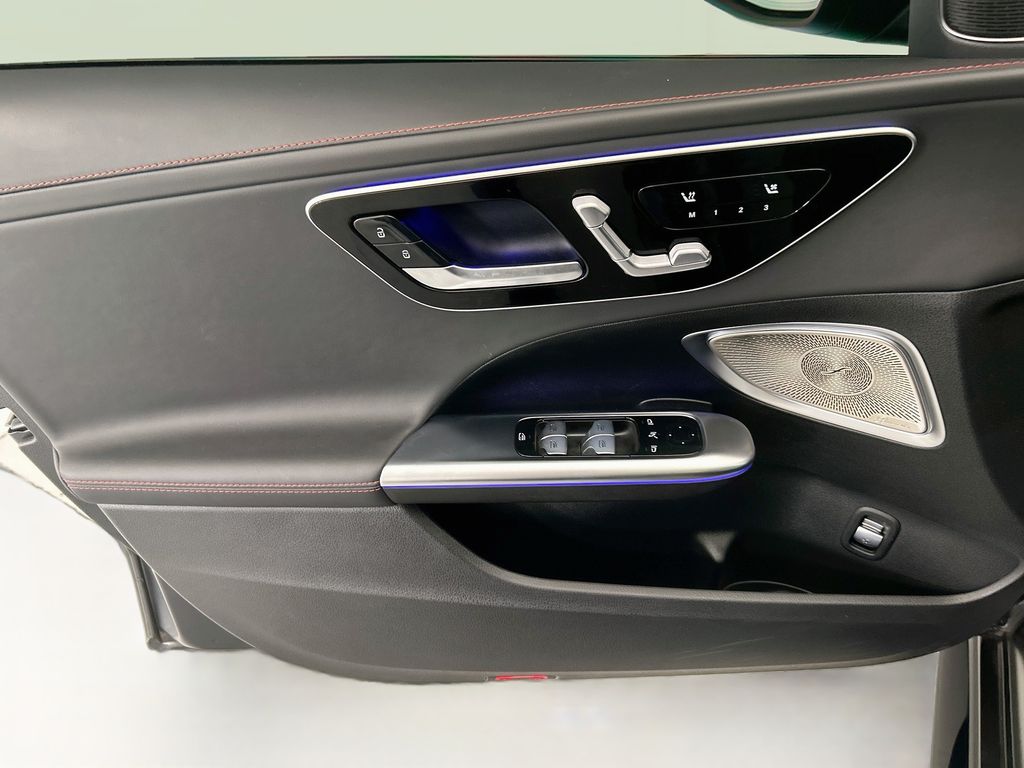 Thumbnail: 2024 Mercedes-Benz C-Class - 23
