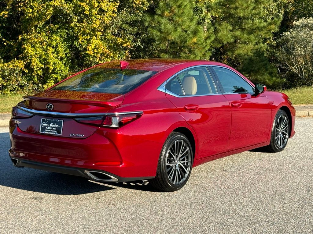 2022 Lexus ES 350 13