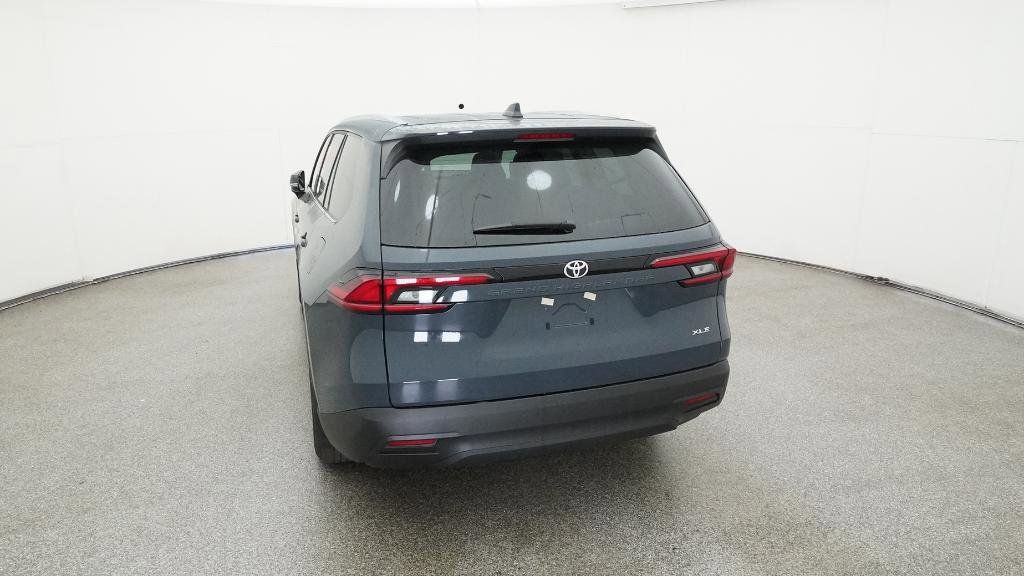 Thumbnail: 2026 Toyota Grand Highlander - 19
