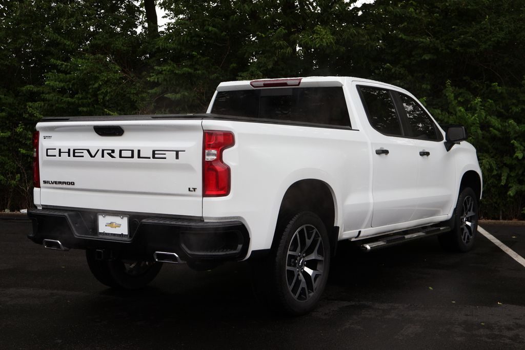 Thumbnail: 2024 Chevrolet Silverado 1500 - 11