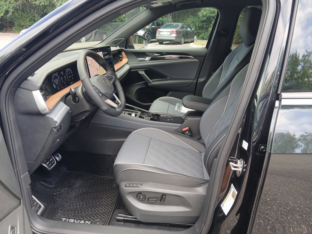 New 2026 Black Volkswagen SEL R-Line Turbo image 9