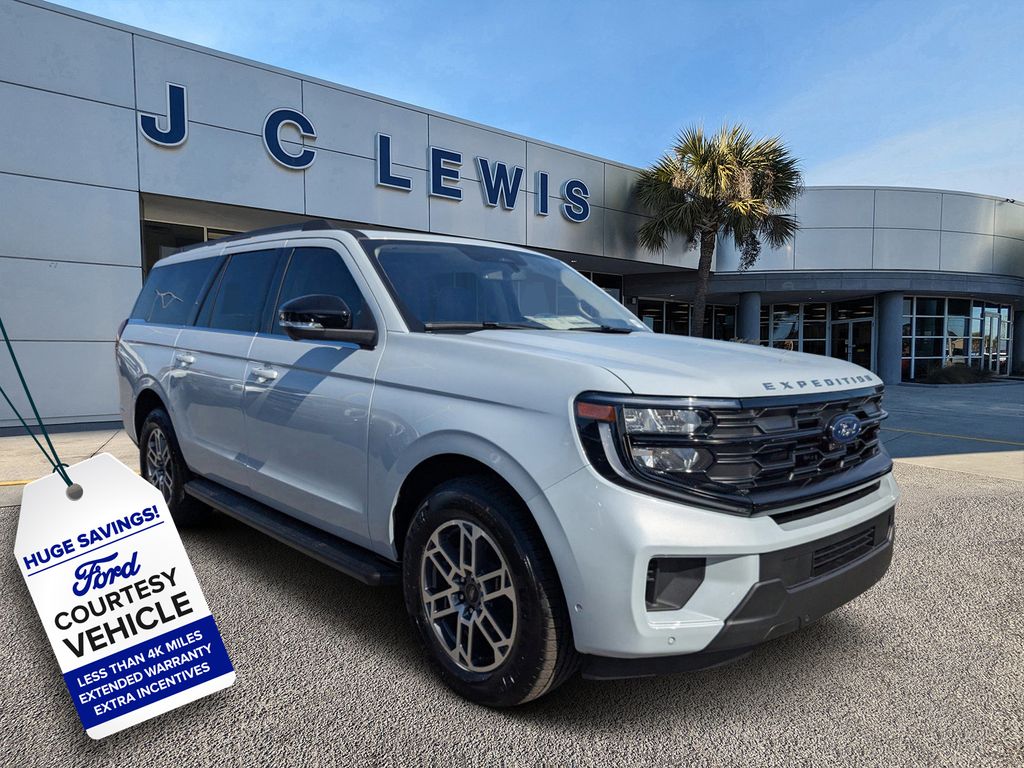 2025 Ford Expedition Active MAX