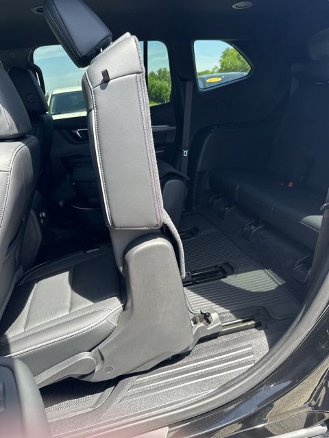 Used 2025 Buick Enclave SUV