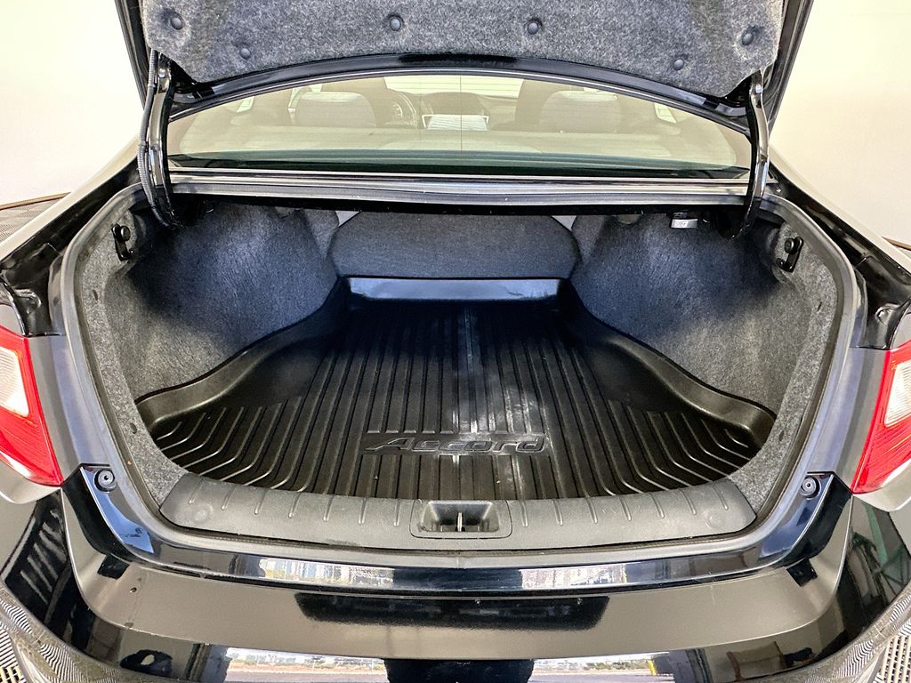 Thumbnail: 2014 Honda Accord - 24