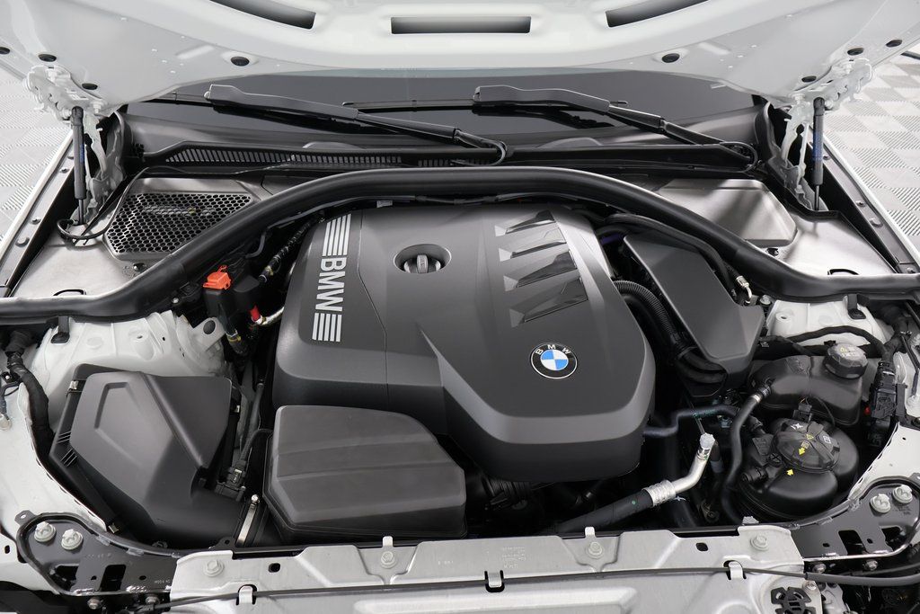 Thumbnail: 2025 BMW 3 Series - 10