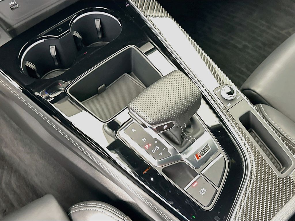 Thumbnail: 2023 Audi RS 5 - 17