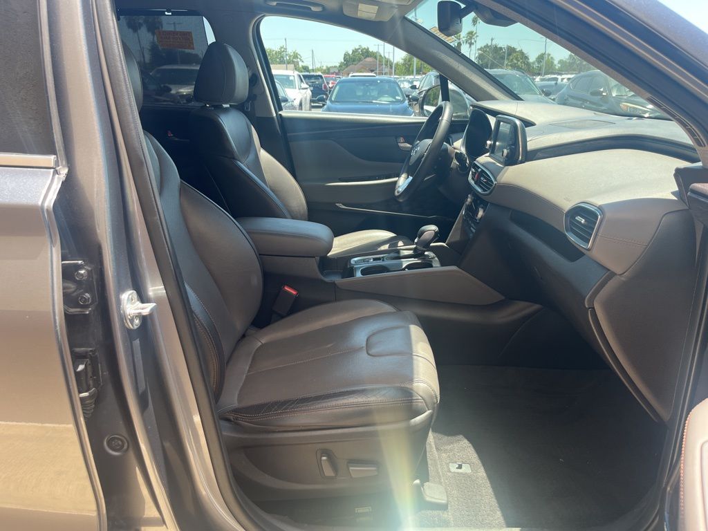 Thumbnail: 2019 Hyundai Santa Fe - 31