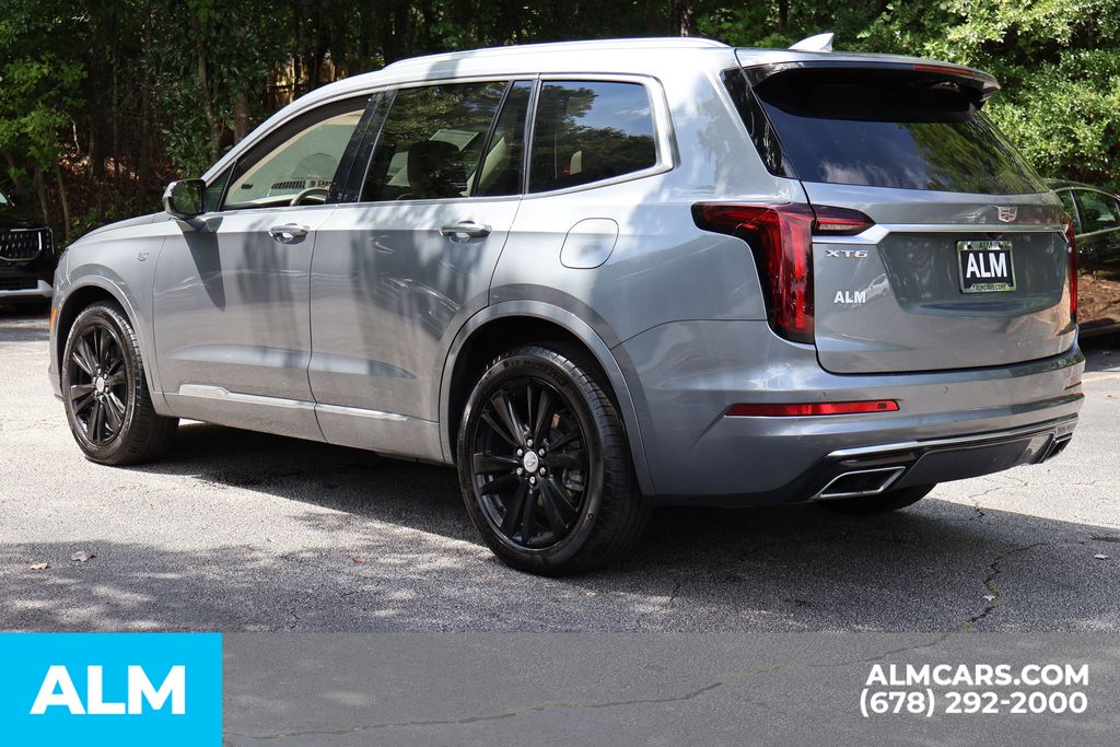 Used 2021 Gray Cadillac Premium Luxury image 8