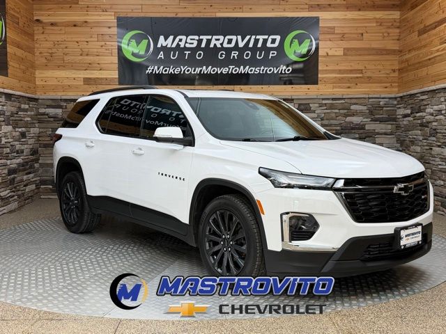 Summit White 2023 Chevrolet Traverse SUV / Crossover Four-Wheel Drive 9-Speed Automatic