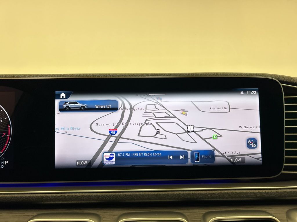 Thumbnail: 2026 Mercedes-Benz GLE - 17