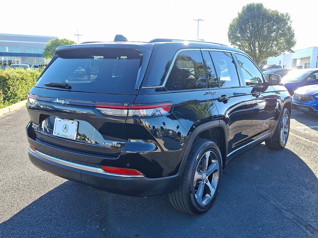 Thumbnail: 2023 Jeep Grand Cherokee - 6
