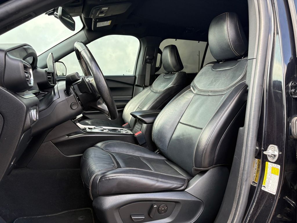 2021 Ford Explorer ST - 10