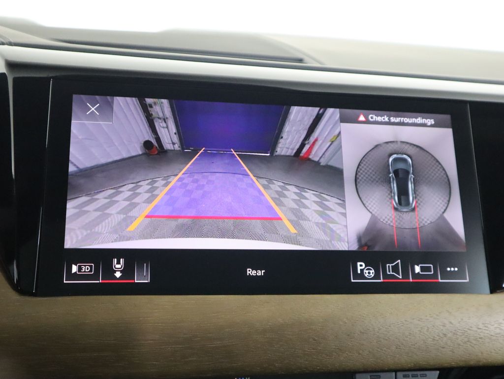 Thumbnail: 2023 Audi e-tron GT - 16