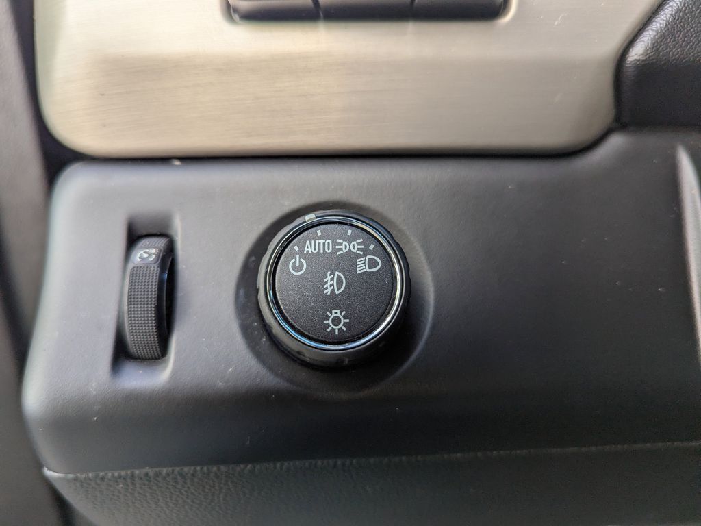 used 2016 GMC Yukon XL car, priced at $20,991