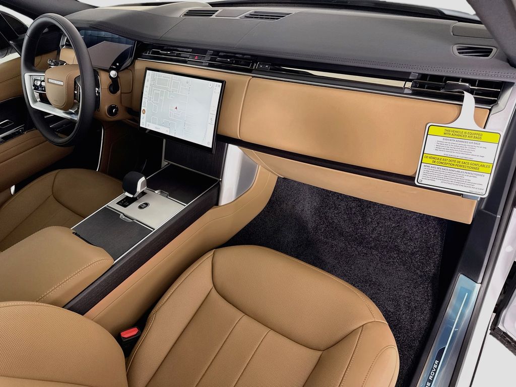 Thumbnail: 2026 Land Rover Range Rover - 19