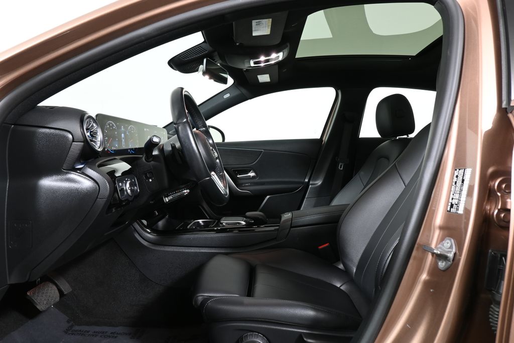 Thumbnail: 2022 Mercedes-Benz A-Class - 3