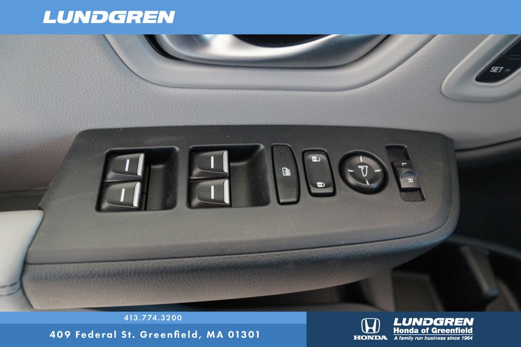 Used 2025 Honda Pilot SUV