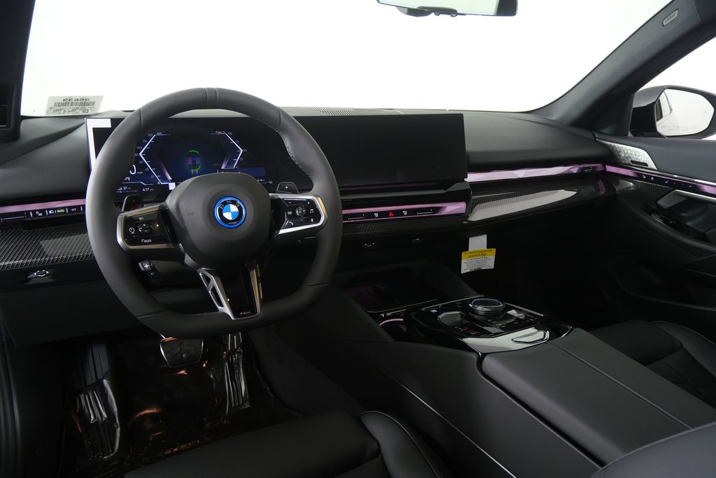 Thumbnail: 2027 BMW 5 Series - 17