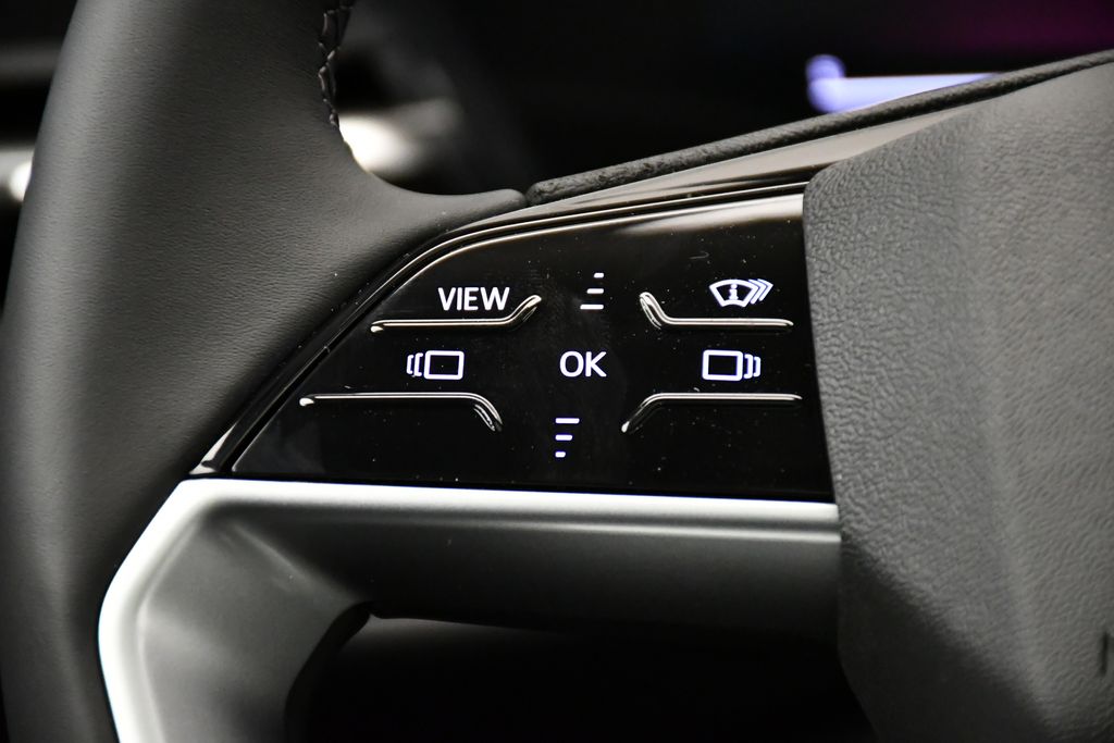 Thumbnail: 2025 Audi Q5 - 22