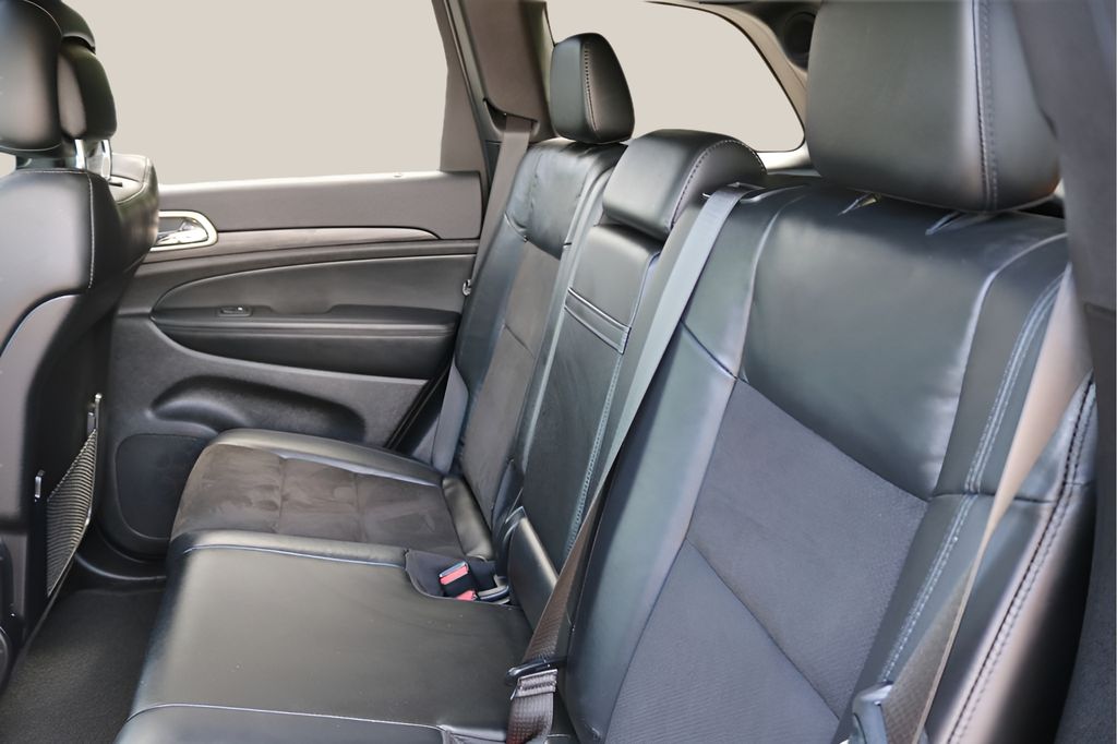 Used Car 2021 Jeep Grand Cherokee  Laredo X For Sale Under $30,000 In Austin, Texas