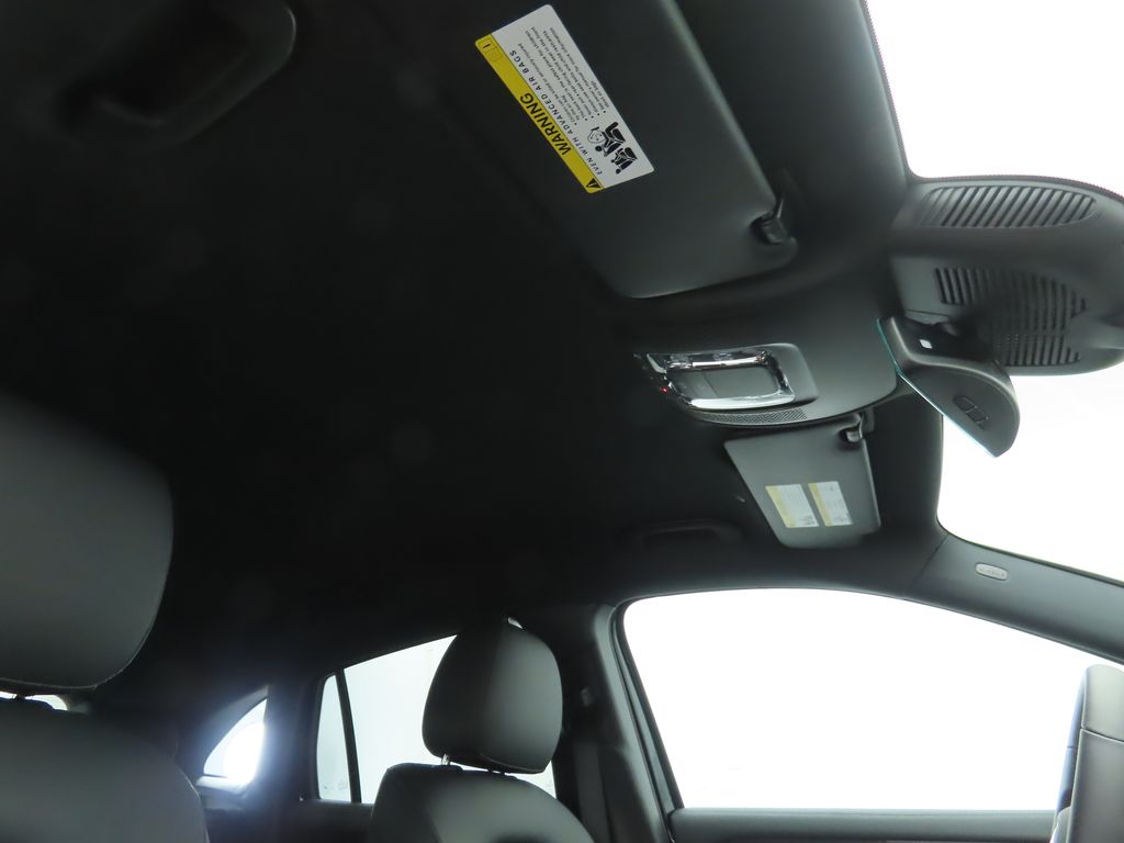 Thumbnail: 2025 Mercedes-Benz GLA - 18