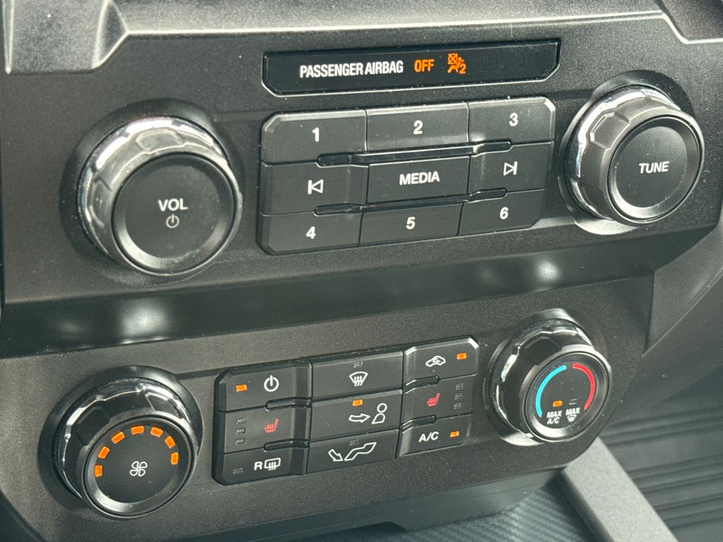 Certified Used 2020 Black Ford XLT image 22