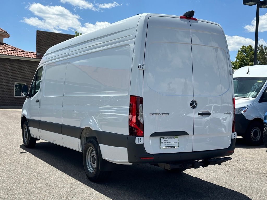 2024 Mercedes-Benz Sprinter 3500 Cargo 170 WB 3