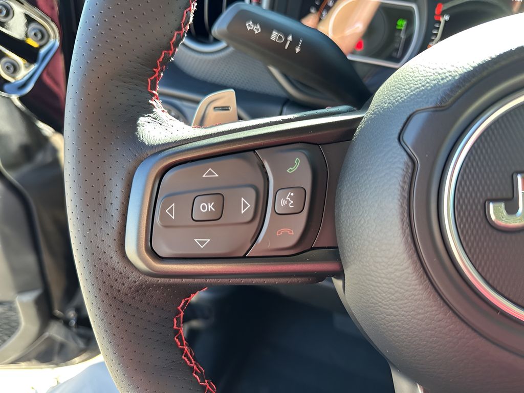 New 2026 Black Jeep 392 image 30